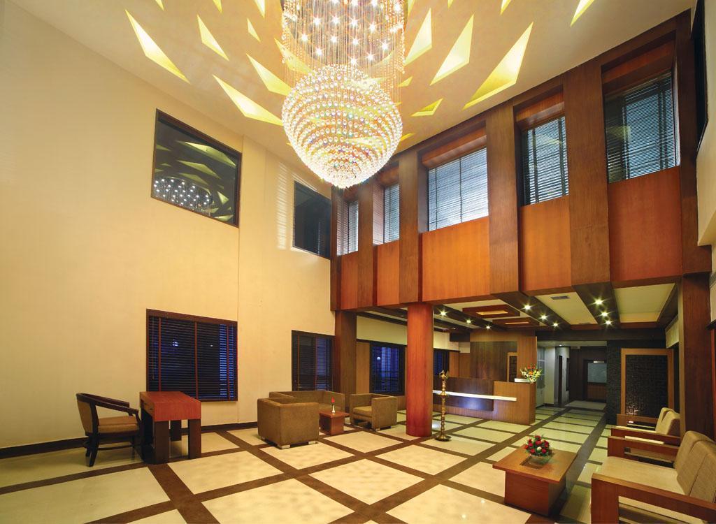 Hotel Zodiac Regency Coulão Exterior foto
